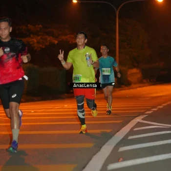 Runner Photo 8797103