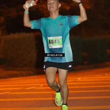 Runner Photo 8797104