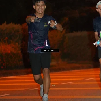 Runner Photo 8797135