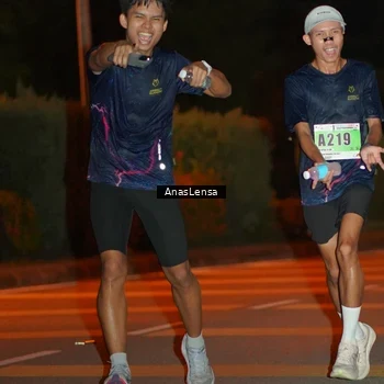 Runner Photo 8797145