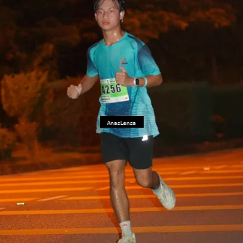Runner Photo 8797196