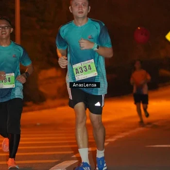 Runner Photo 8797203