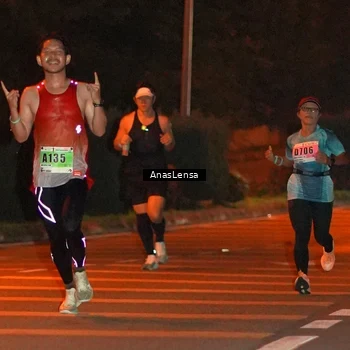 Runner Photo 8797265