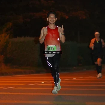 Runner Photo 8797273