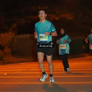 Runner Photo 8797335