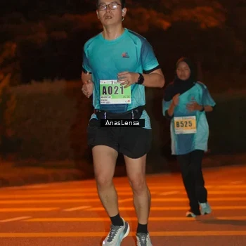 Runner Photo 8797338