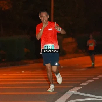 Runner Photo 8797666
