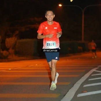 Runner Photo 8797687