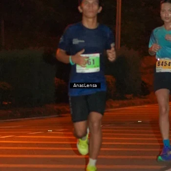 Runner Photo 8797996