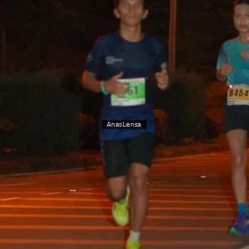 Runner Photo 8797997