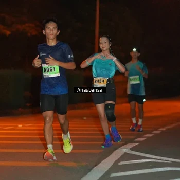 Runner Photo 8798010
