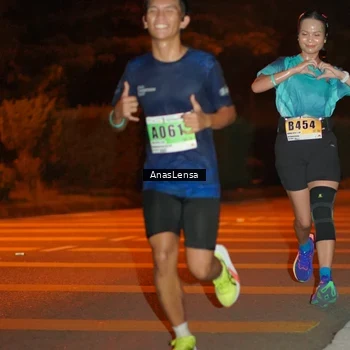 Runner Photo 8798021