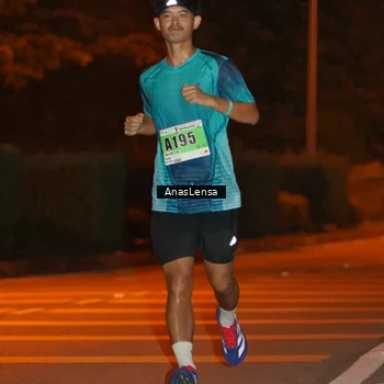 Runner Photo 8798033
