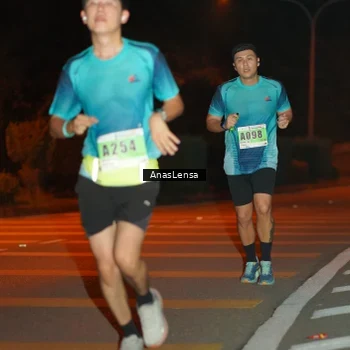Runner Photo 8798062