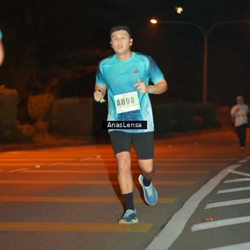Runner Photo 8798066