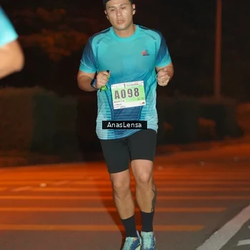 Runner Photo 8798068