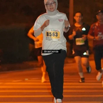 Runner Photo 8798082