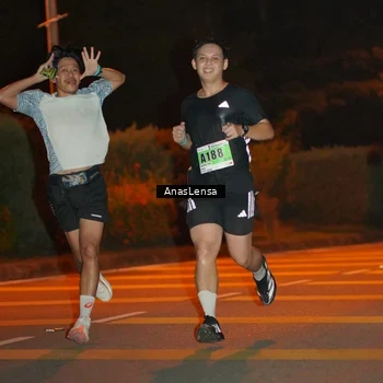 Runner Photo 8798102