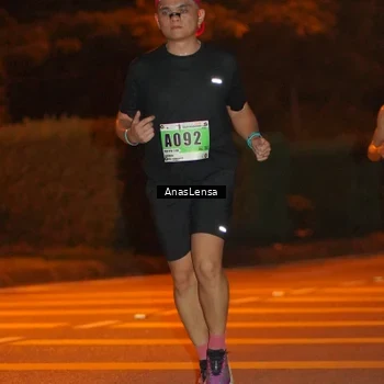 Runner Photo 8798173