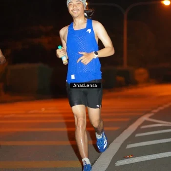 Runner Photo 8798202