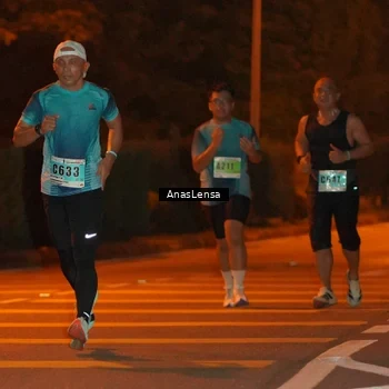 Runner Photo 8798214