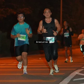 Runner Photo 8798241