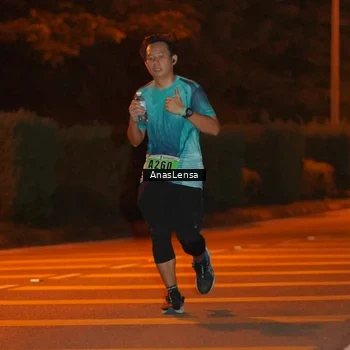 Runner Photo 8798282