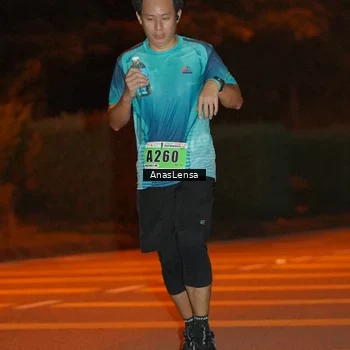 Runner Photo 8798299