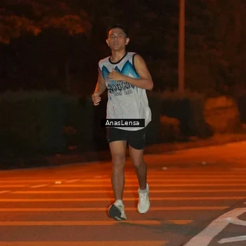Runner Photo 8798316