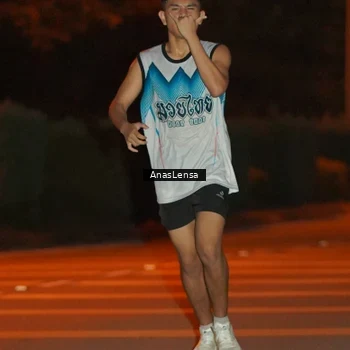 Runner Photo 8798338