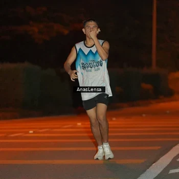 Runner Photo 8798341