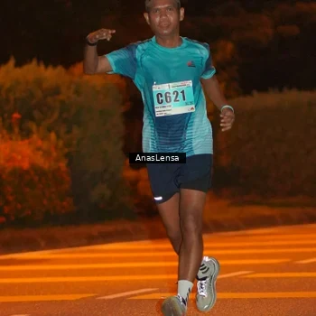 Runner Photo 8798442