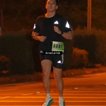Runner Photo 8798457
