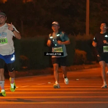 Runner Photo 8798469