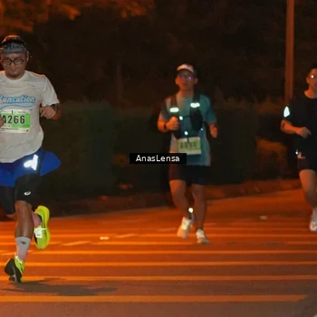 Runner Photo 8798470