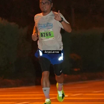 Runner Photo 8798471