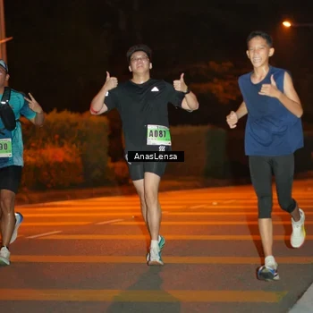 Runner Photo 8798496