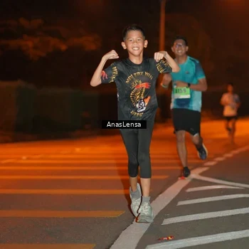 Runner Photo 8798510