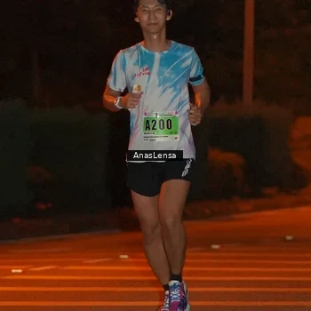 Runner Photo 8798530