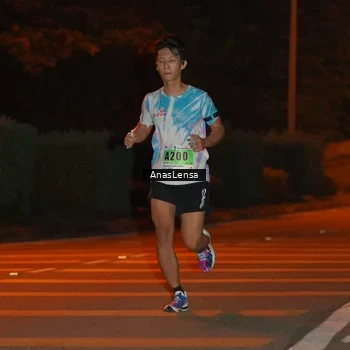 Runner Photo 8798536