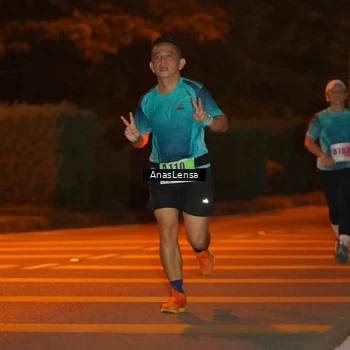 Runner Photo 8798547