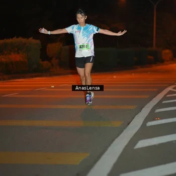 Runner Photo 8798548