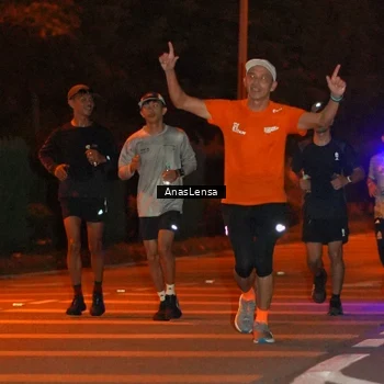 Runner Photo 8798602