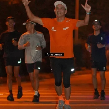 Runner Photo 8798609