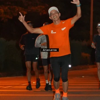 Runner Photo 8798623