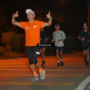 Runner Photo 8798624