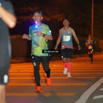 Runner Photo 8798653
