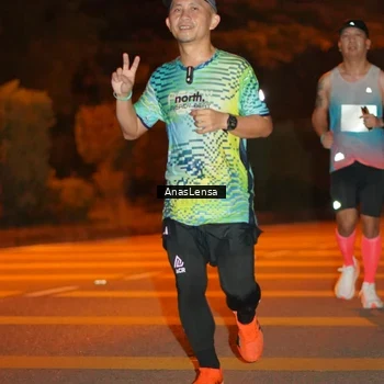 Runner Photo 8798655