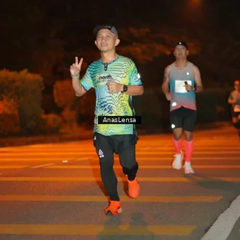 Runner Photo 8798657
