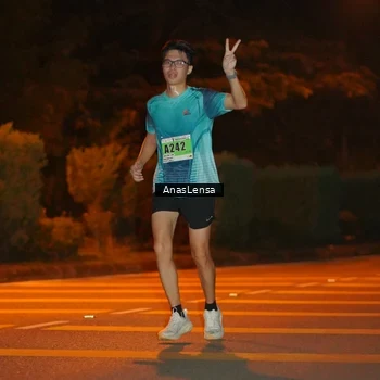 Runner Photo 8798725